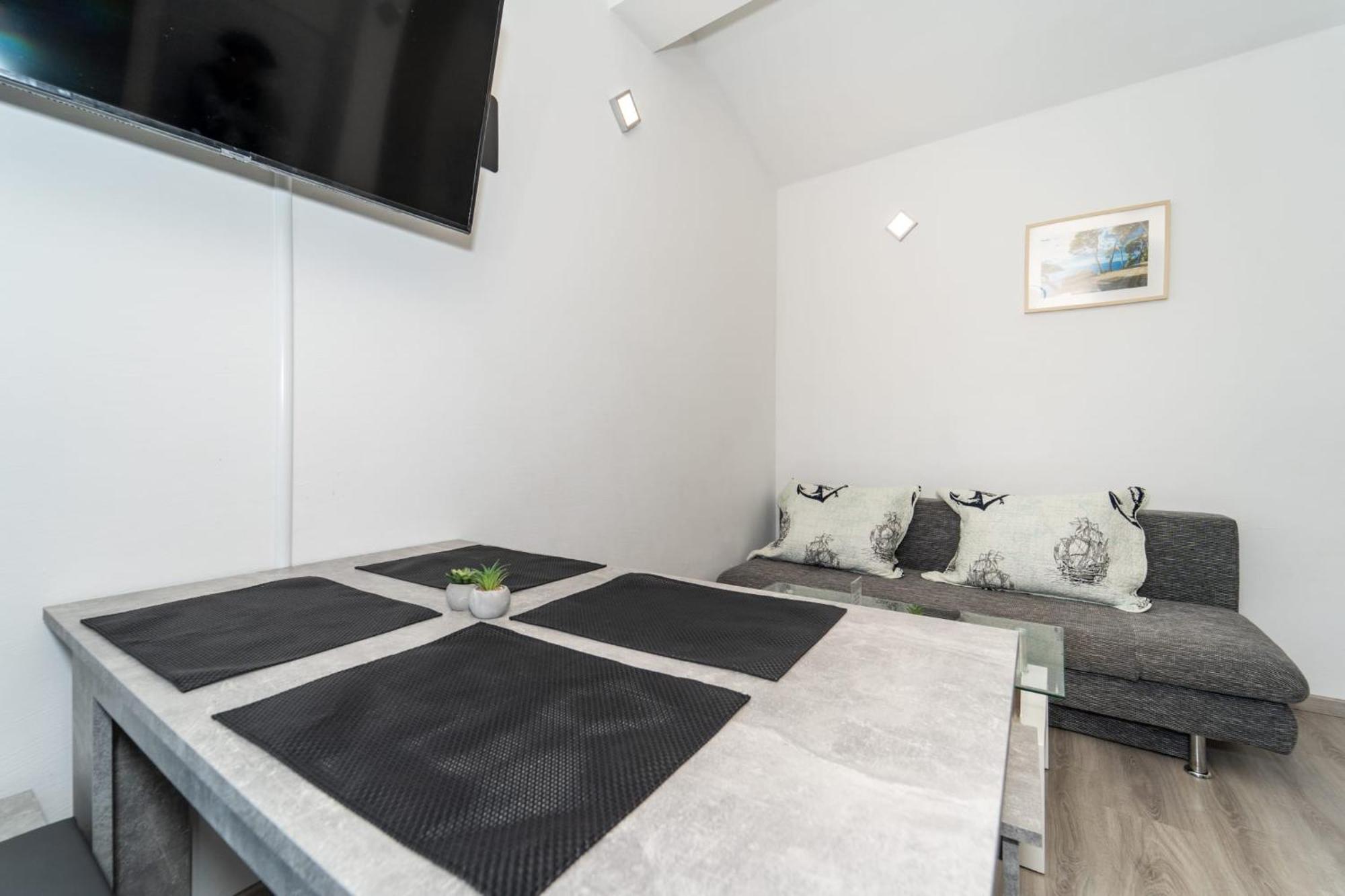 Apartments Villa M&M 비빈제 외부 사진
